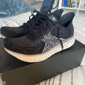 New Balance Fresh Foam 1080 (Size 11 Men’s)